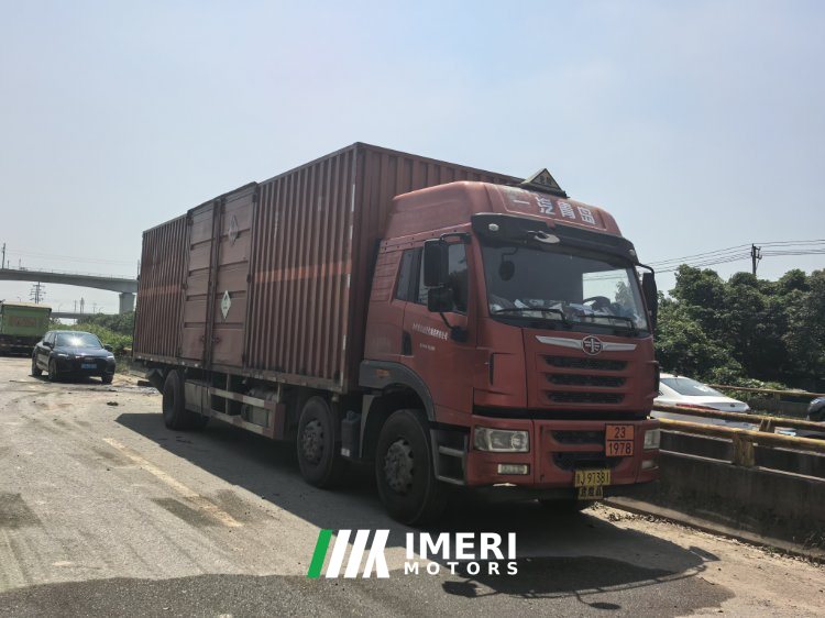 2019 FAW Jiefang J6M 240 hp 6X2 9.4 m