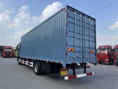Sinotruk HOWO TS7 290 hp 4X2 9.6 m - фото 6