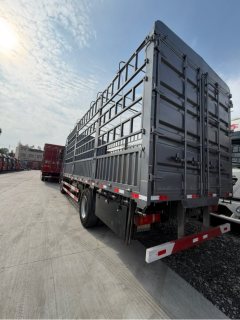 Sinotruk HOWO Max 290 hp 4X2 6.75 m - ფოტო 10