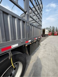 Sinotruk HOWO Max 290 hp 4X2 6.75 m - ფოტო 9
