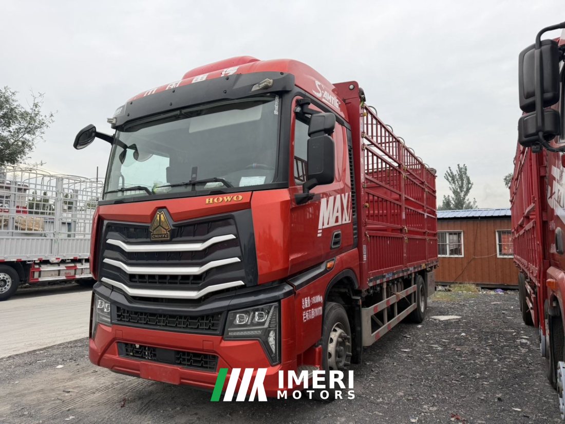 Sinotruk HOWO Max 290 hp 4X2 6.75 m - truck from China