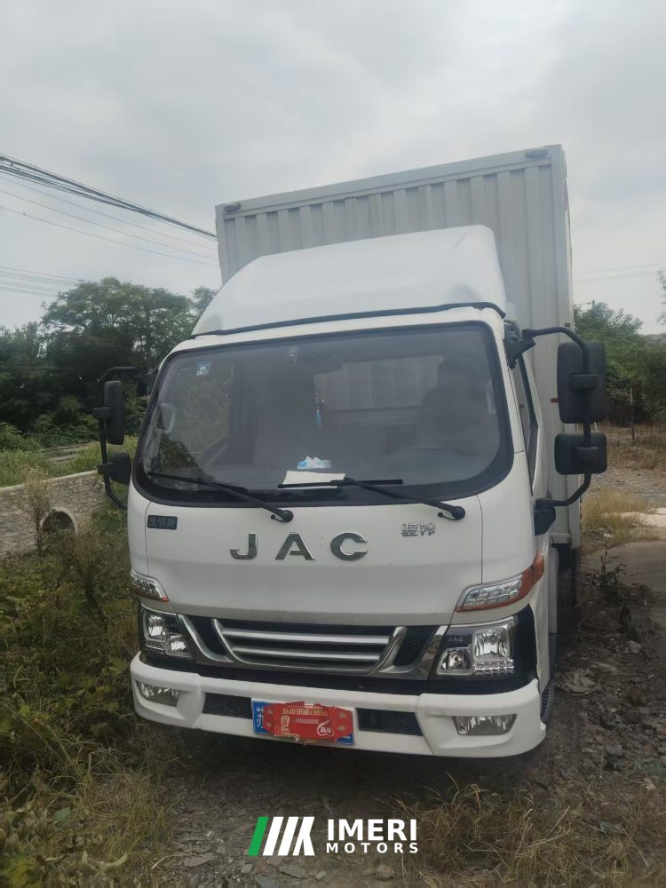 JAC Junling Jianghuai V5 130 hp 4X2 4.15 m - грузовик из Китая