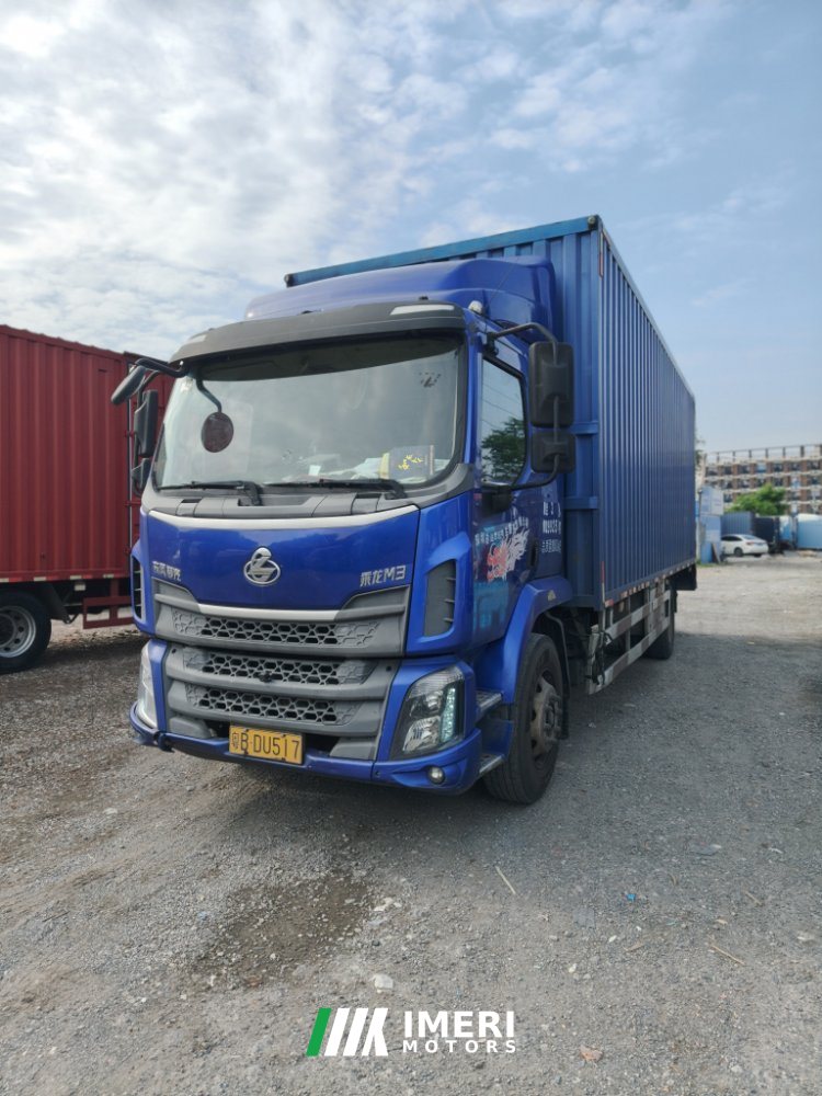 2020 Dongfeng Liuzhou Chenglong M3 200 hp 4X2 7.8 m