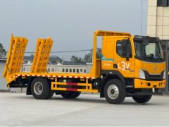 Dongfeng Liuzhou Chenglong L3 240 hp 4X2 4.8 m - ფოტო 3
