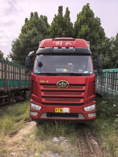FAW Jiefang J6L 260 hp 6.8 m - ფოტო 1