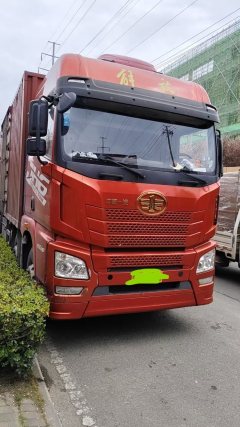 FAW Jiefang JH6 350 hp 8X4 9.5 m - photo 3