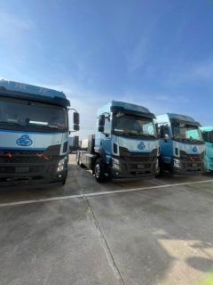 Dongfeng Liuzhou Chenglong H7 560 hp 6X4 - photo 2