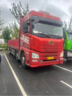 FAW Jiefang JH6 320 hp 6X2 7.7 m - фото 1