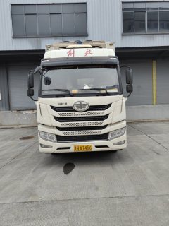 FAW Jiefang Dragon VH 240 hp 4X2 6.8 m - фото 3