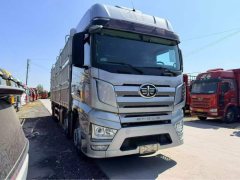 FAW Jiefang J7 460 hp 8X4 9.4 m - photo 2
