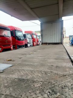 Dongfeng Tianjin KR 245 hp 4X2 9.87 m - ფოტო 4