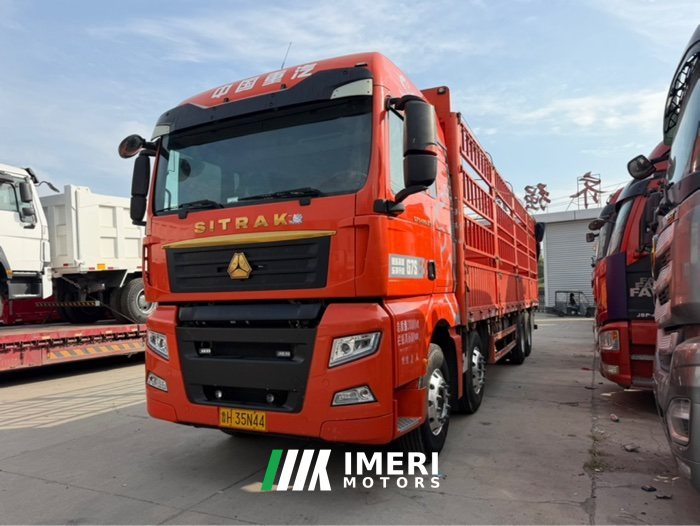 Sinotruk Sitrak G7 480 hp 8X4 9.6 m - truck from China