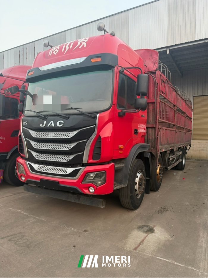 JAC Gallop GAC Higer K5 260 hp 6X2 7.8 m - грузовик из Китая