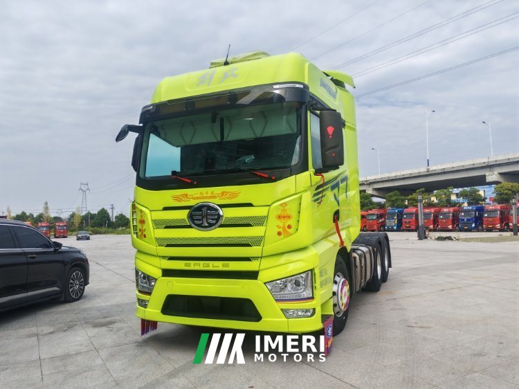 FAW Jiefang J7 560 hp 6X4 - truck from China