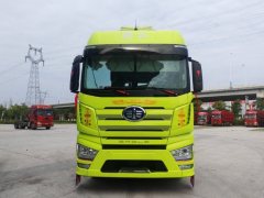 FAW Jiefang J7 560 hp 6X4 - photo 3