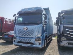 Dongfeng Liuzhou Chenglong H5 300 hp 4X2 9.7 m - фото 1