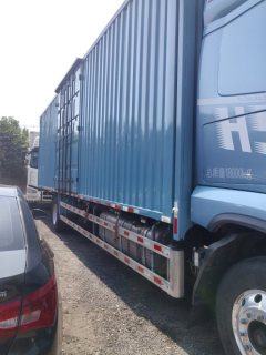 Dongfeng Liuzhou Chenglong H5 300 hp 4X2 9.7 m - фото 5