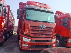 FAW Jiefang J6L 300 hp 4X2 9.75 m - photo 3
