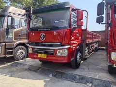 Shacman Xuande Wing 6 220 hp 6X2 9.6 m - фото 3
