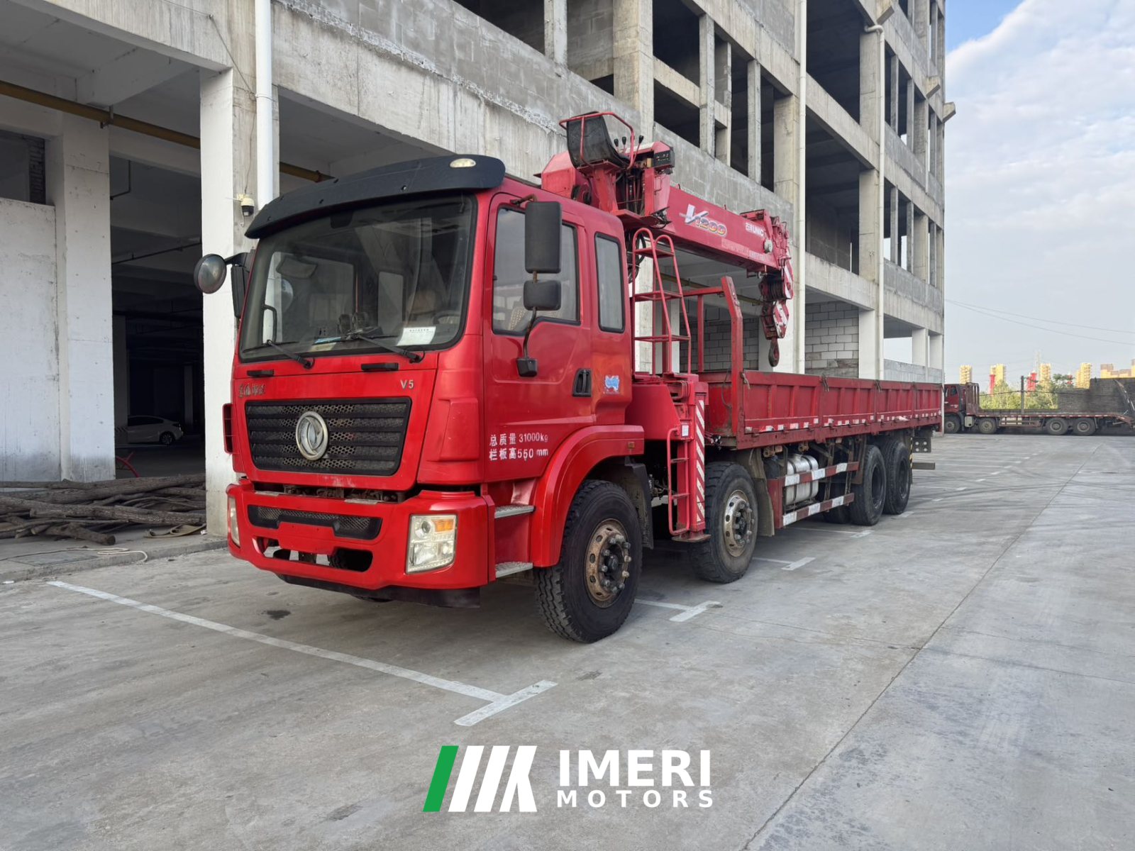 2021 Dongfeng Tianlong 290 hp 8X4 8.4 m