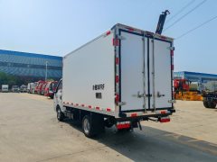 Dongfeng Tuyi T5 123 hp 4X2 3.5 m - photo 4