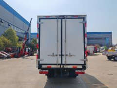 Dongfeng Tuyi T5 123 hp 4X2 3.5 m - photo 6