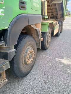 SAIC Hongyan Genlyon 350 hp 6X4 5.6 m - ფოტო 1