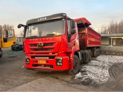 SAIC Hongyan Genlyon 460 hp 6X4 - photo 3