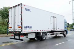 Sinotruk HOWO TX7 350 hp 4X2 9.6 m - photo 4