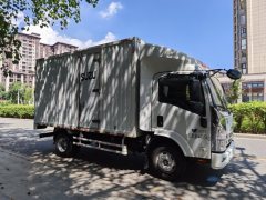 Qingling Isuzu M100 120 hp 4X2 4.13 m - photo 10