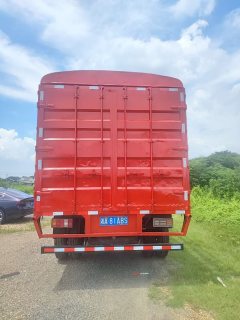 SINOTRUK HOWO Light Duty Truck Hanjiang 156 hp 4X2 4.15 m - photo 2