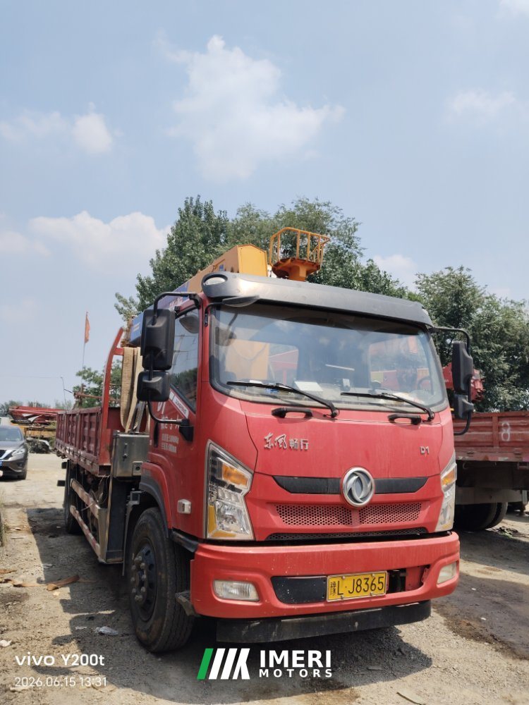 Dongfeng Changxing 200 hp 4X2 6.1 m - სატვირთო ჩინეთიდან