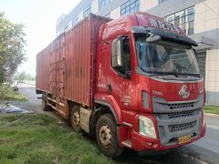 Dongfeng Liuzhou Chenglong H5 240 hp 6X2 9.7 m - фото 3