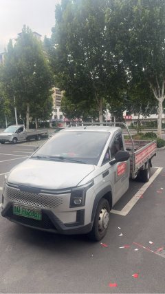 Wuling 136 hp 4X2 3.8 m - ფოტო 1