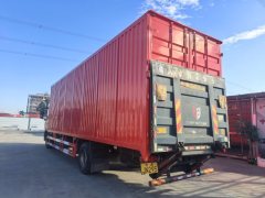 SINOTRUK HOWO Light Duty Truck TX7 240 hp 4X2 9.6 m - фото 6