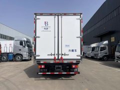 SINOTRUK HOWO Light Duty Truck Commander 170 hp 4X2 4.08 m - photo 4