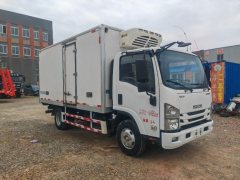 Qingling Isuzu KV100 120 hp 4X2 2.1 m - photo 3