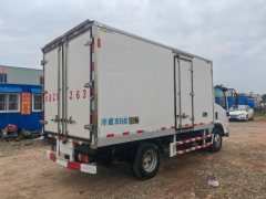 Qingling Isuzu KV100 120 hp 4X2 2.1 m - photo 4