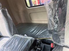 Dongfeng Liuzhou Chenglong M3V 240 hp 4X2 6.8 m - ფოტო 6