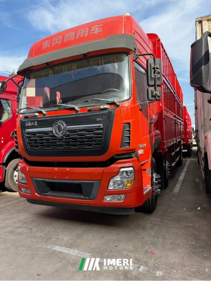 Dongfeng Tianlong 292 hp 6X2 7.7 m - грузовик из Китая