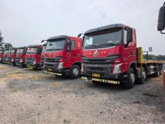 Dongfeng Liuzhou Chenglong H7 400 hp 8X4 8.2 m - ფოტო 1