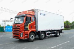 FAW Jiefang J6G 320 hp 6X2 7.8 m - ფოტო 1