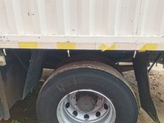 Sinotruk HOWO Max 330 hp 4X2 9.6 m - фото 7