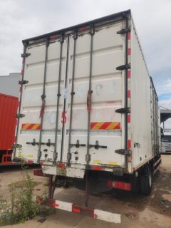 Sinotruk HOWO Max 330 hp 4X2 9.6 m - фото 9