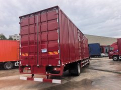 Dongfeng Liuzhou Chenglong H5V 290 hp 4X2 9.7 m - ფოტო 4