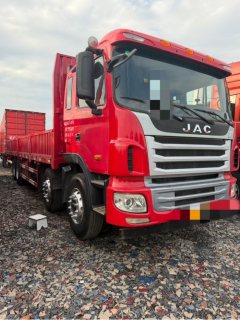 JAC Gallop Gelfa A5 350 hp 8X4 9.5 m - фото 2