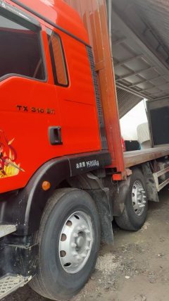 Sinotruk HOWO TX7 310 hp 6X2 9.52 m - ფოტო 2