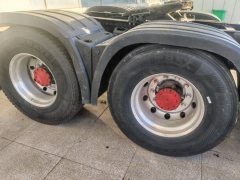 FAW Jiefang J7 564 hp 6X4 - photo 5
