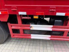 Dongfeng Liuzhou Chenglong M3V 240 hp 4X2 5.2 m - ფოტო 5