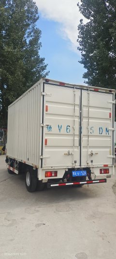 SINOTRUK HOWO Light Duty Truck Dream Chaser 140 hp 4X2 4.15 m - ფოტო 5
